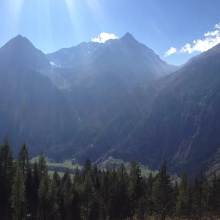 Andrea לאנגנפלד